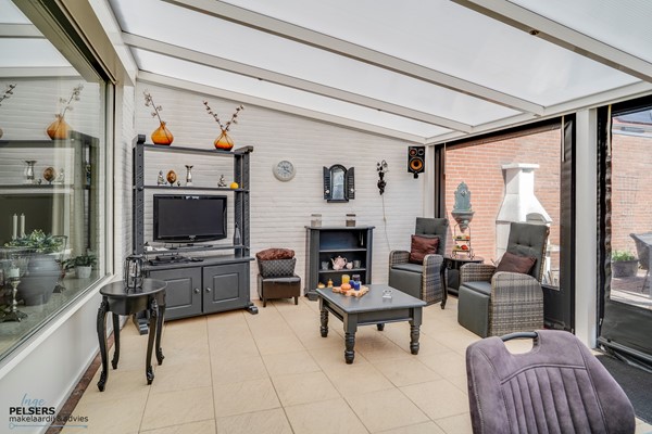 Medium property photo - Prins Bernhardlaan 10, 5953 EB Reuver